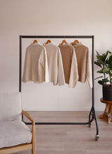 Load image into Gallery viewer, INITIUM knitwear sweater  -  Off White
